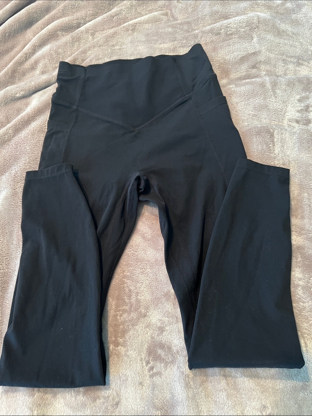 HALARA Black High-Waist Performance Leggings